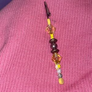 Beaded Cutie Clip with Yellow and Brown Accents